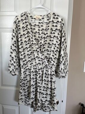 Elan White Romper with Black Palm-Print